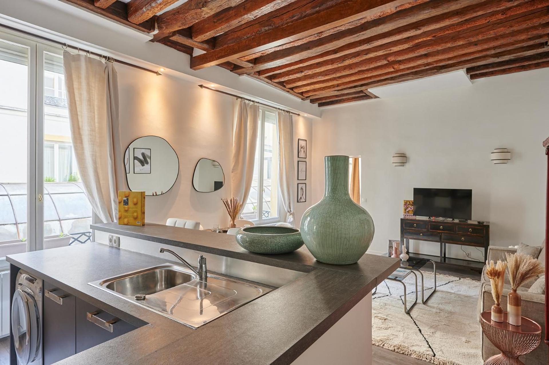 Apartment Center Of Paris By Studio Prestige Eksteriør billede